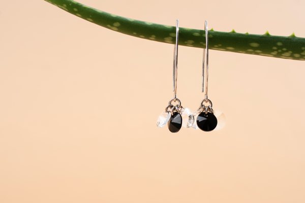 How to Make Gorgeous Resin Earrings with Mica Powder