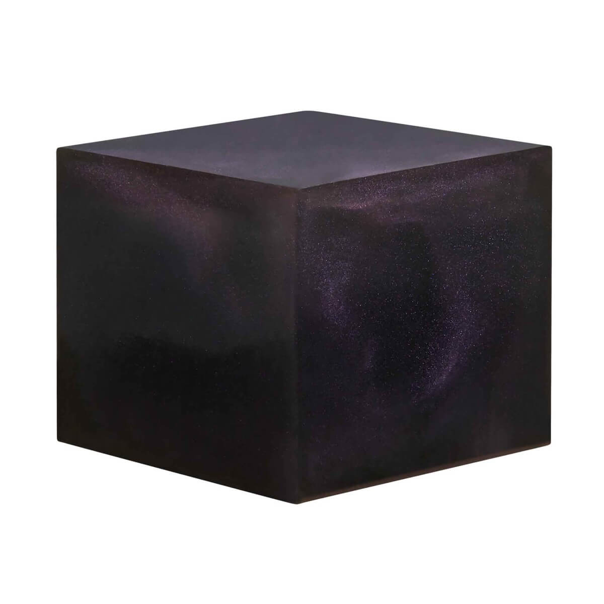 A resin cube made with the Purple Ink Mica Powder Pigment by Pigmently.